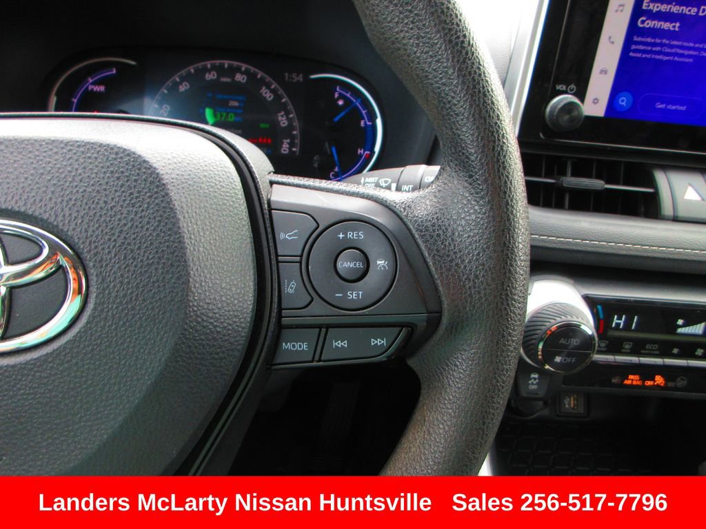 Used 2024 Toyota RAV4 XLE image 24