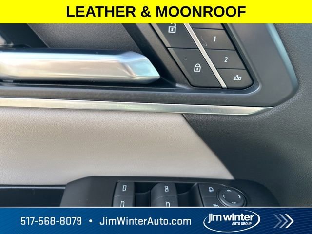 Used 2025 GMC Terrain Elevation w/ Elevation Premium Package image 24