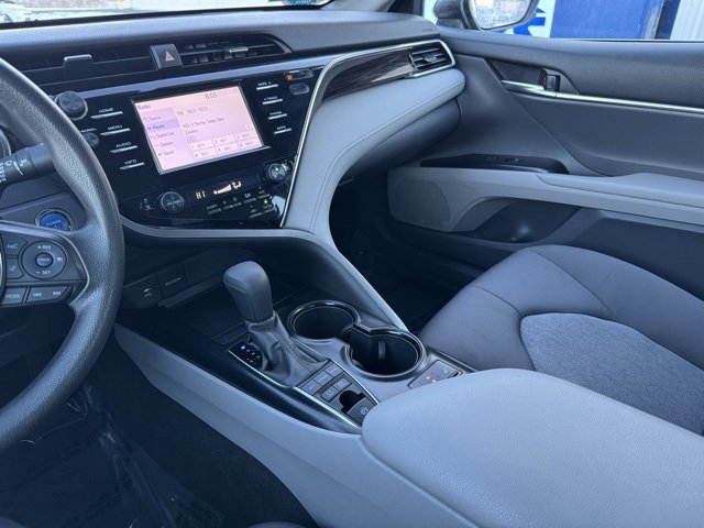 Certified 2018 Toyota Camry LE image 18