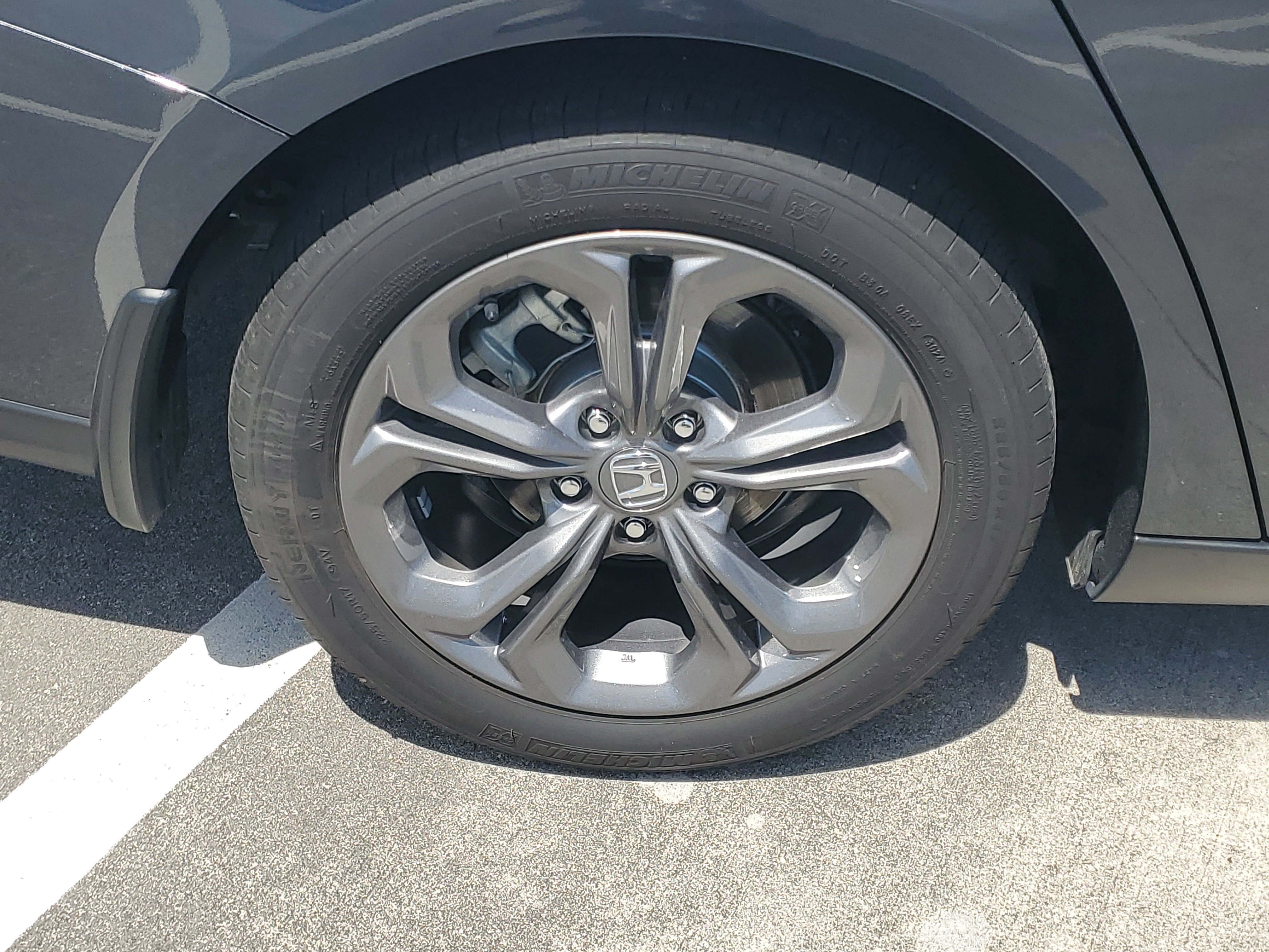 Used 2024 Honda Accord EX image 8