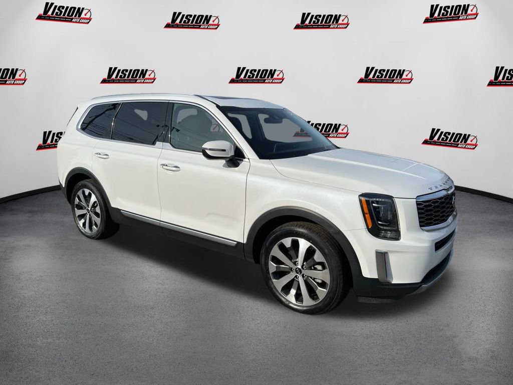 Used 2020 Kia Telluride S image 3
