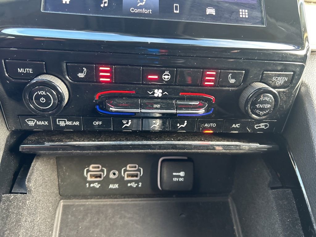 Used 2022 Jeep Grand Cherokee L Laredo w/ Luxury Tech Group I image 27