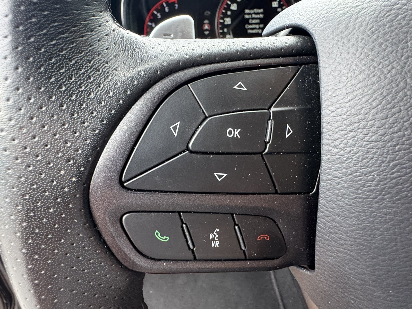 Used 2025 Dodge Durango GT AWD/4WD image 32