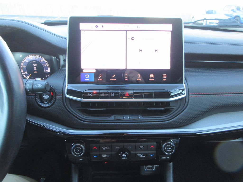 Used 2022 Jeep Compass Trailhawk w/ Trailhawk Elite Group image 34