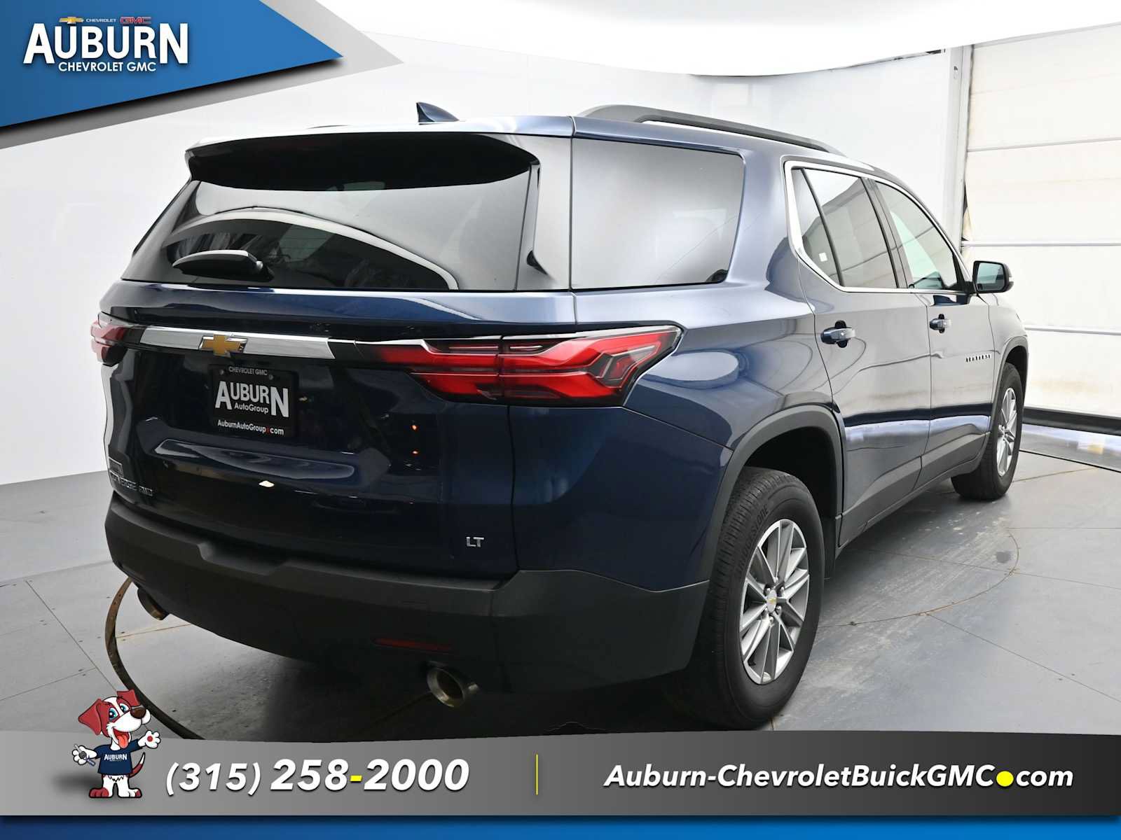 Used 2023 Chevrolet Traverse LT AWD/4WD image 16
