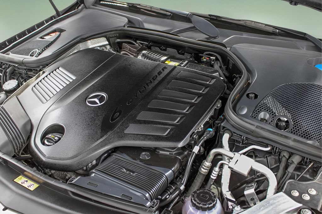 Used 2022 Mercedes-Benz E 450 Cabriolet image 44