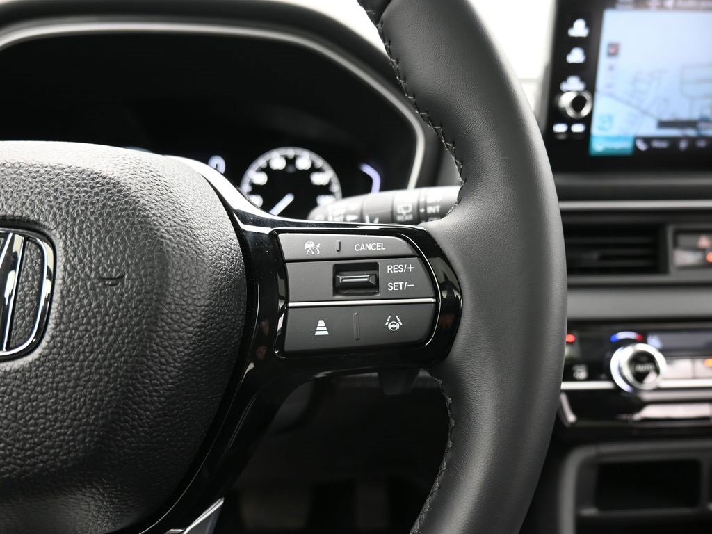 Certified 2025 Honda Pilot Touring image 49