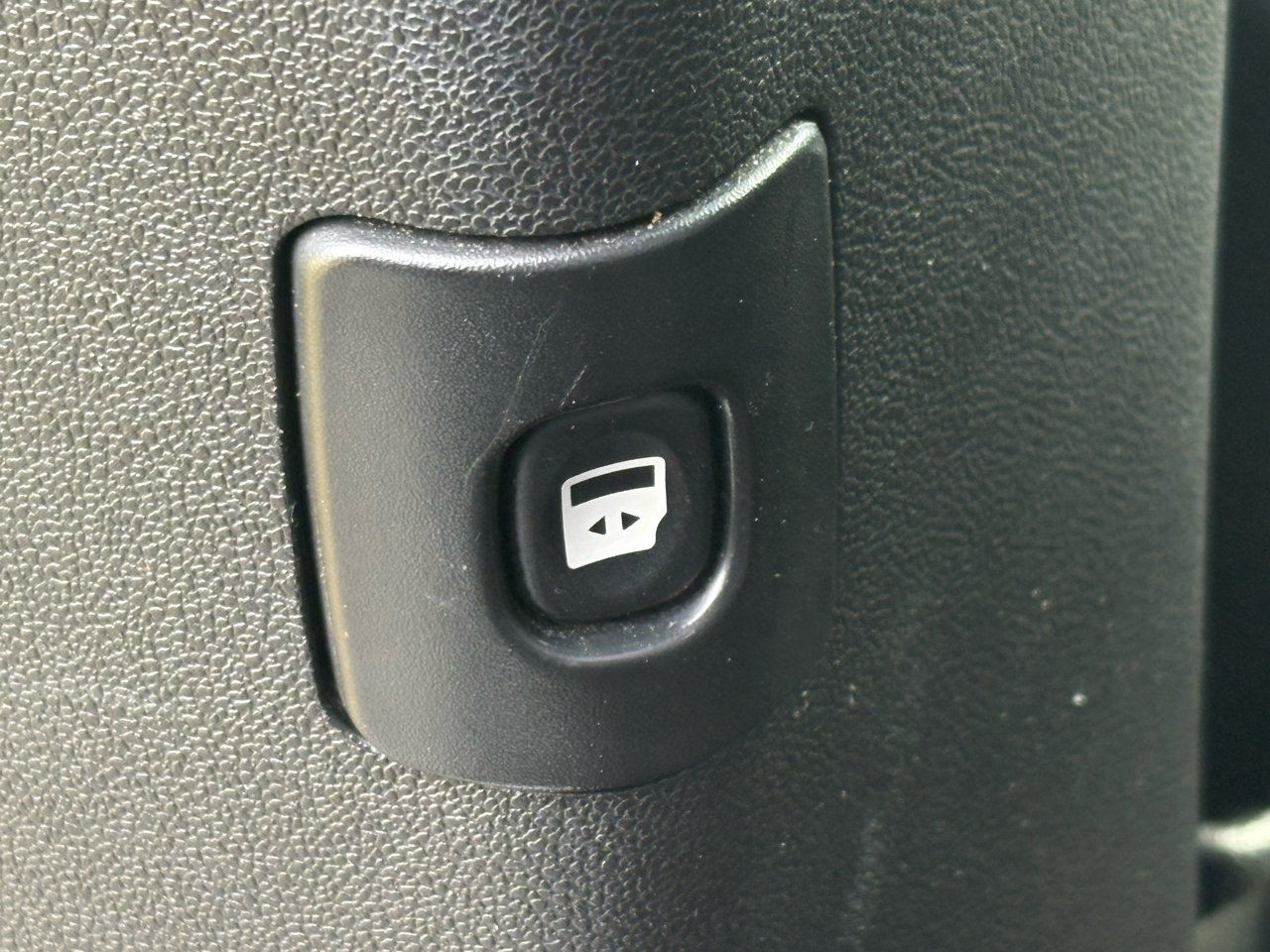 Used 2019 Dodge Grand Caravan GT image 21