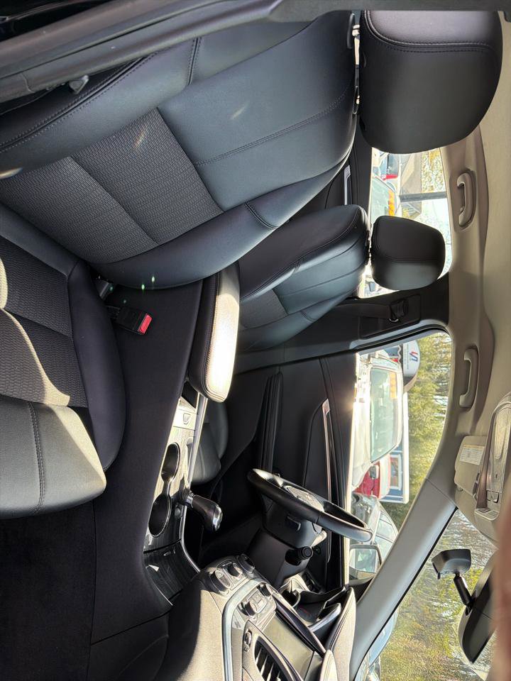 Used 2020 Chevrolet Impala LT image 14