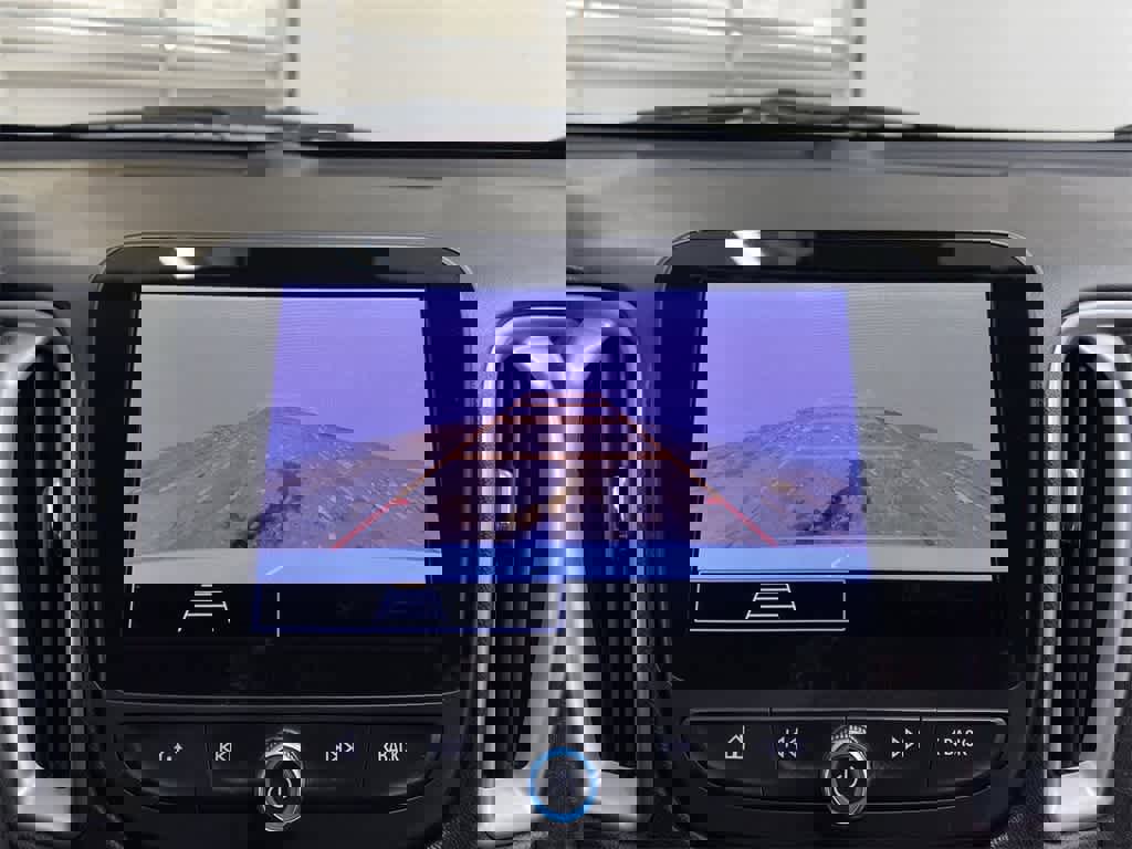 Used 2023 Chevrolet Malibu LT image 27