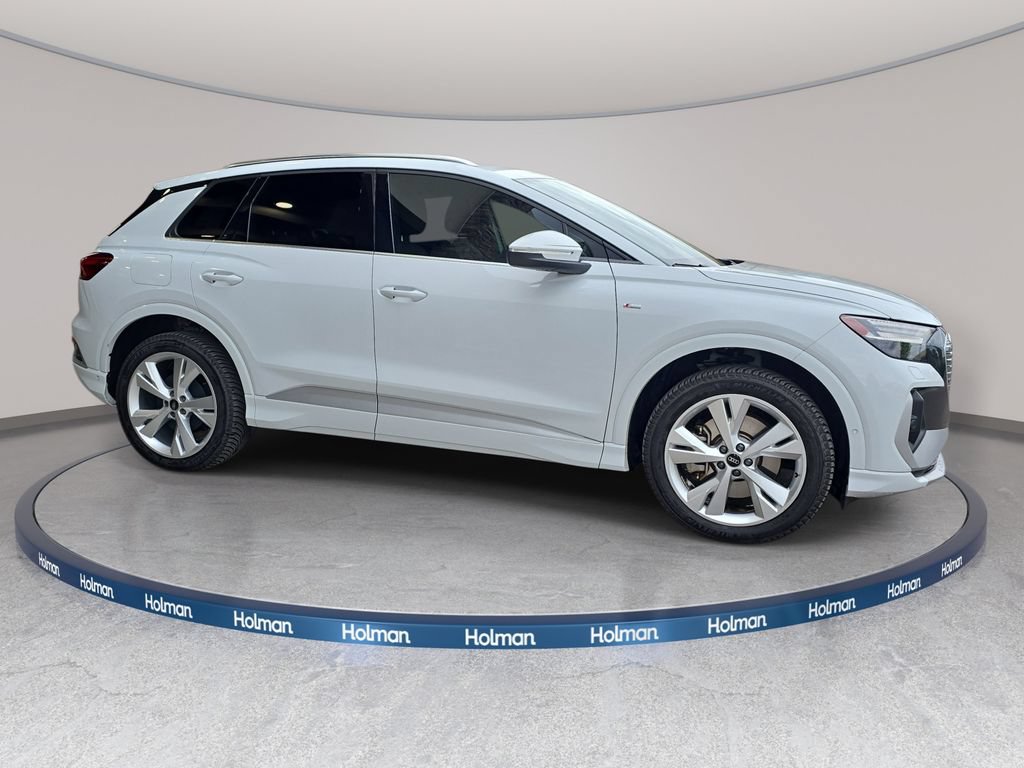 Used 2023 Audi Q4 e-tron Prestige AWD/4WD image 5