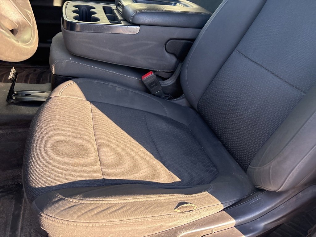 Used 2019 Chevrolet Silverado 1500 W/T w/ Trailering Package image 13