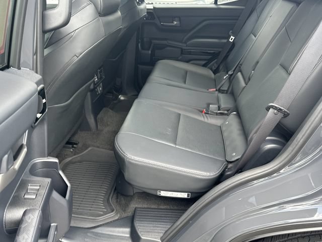 Certified 2025 Toyota 4Runner Limited AWD/4WD image 10