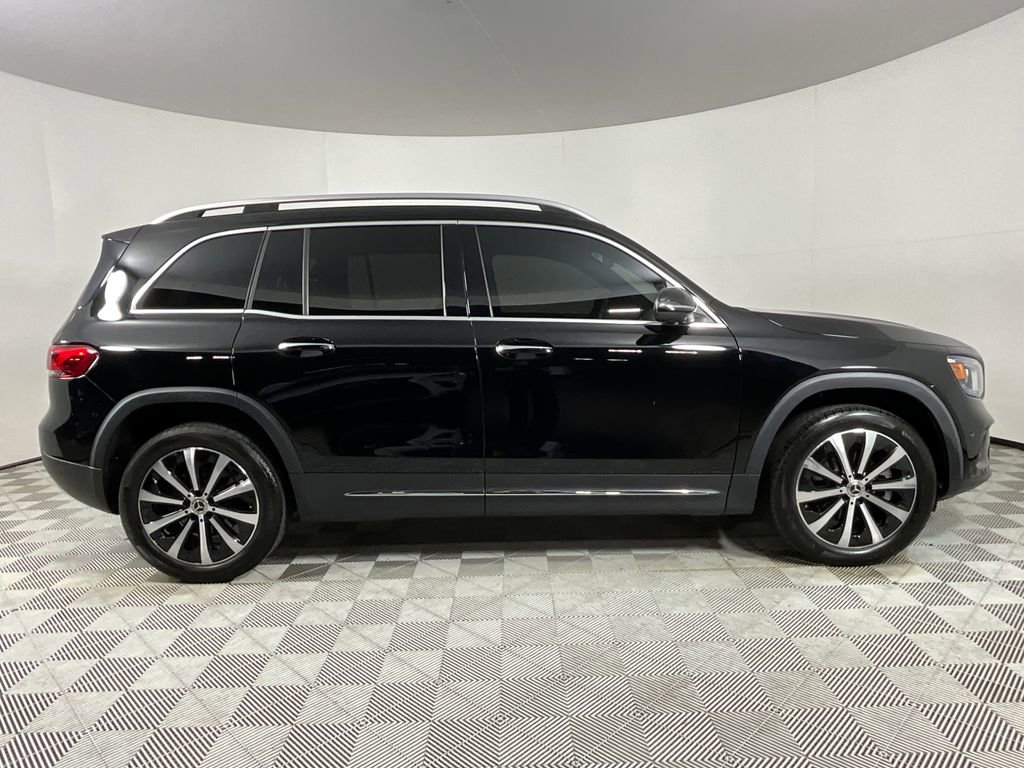 Used 2022 Mercedes-Benz GLB 250 image 6