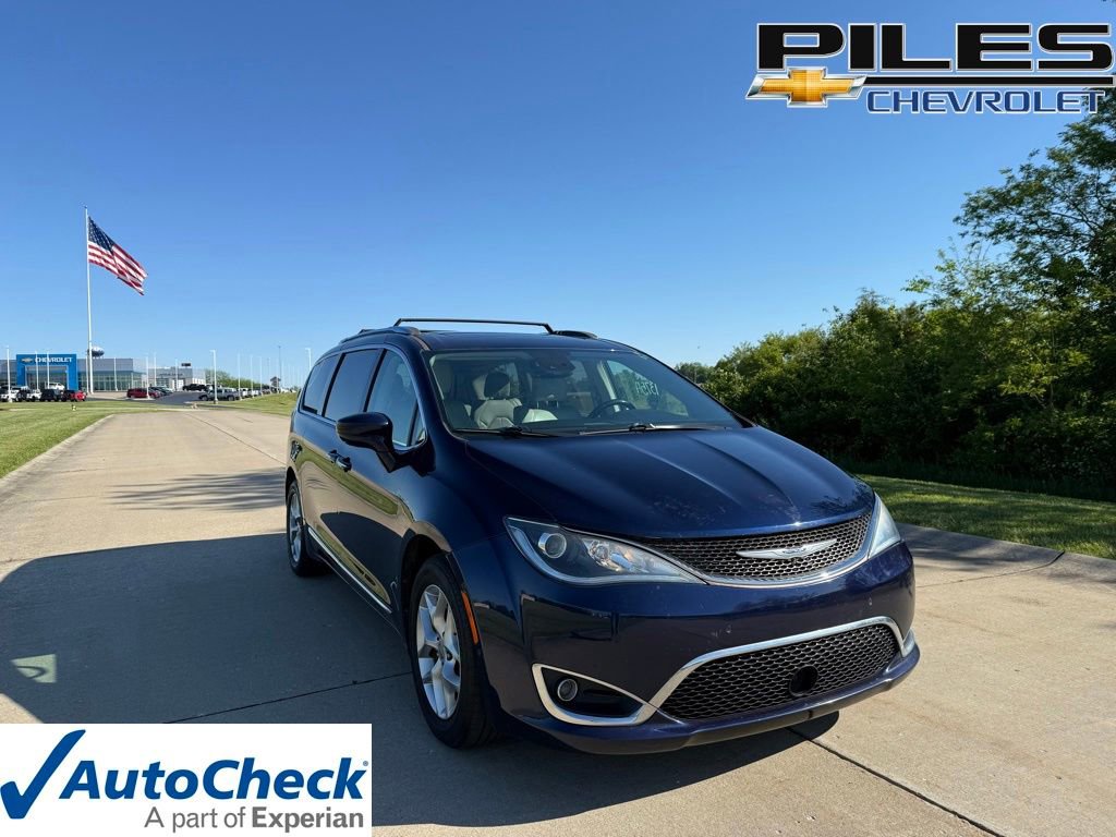 Used 2019 Chrysler Pacifica Touring-L Plus w/ Advanced Safetytec Group