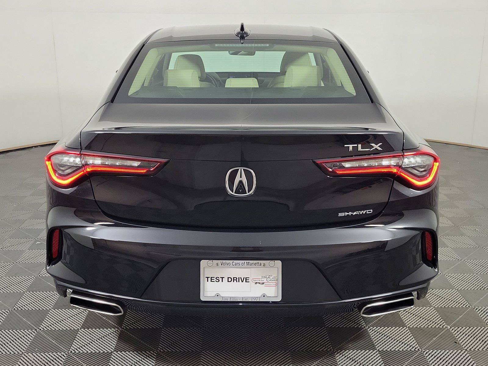 Used 2022 Acura TLX SH-AWD image 5