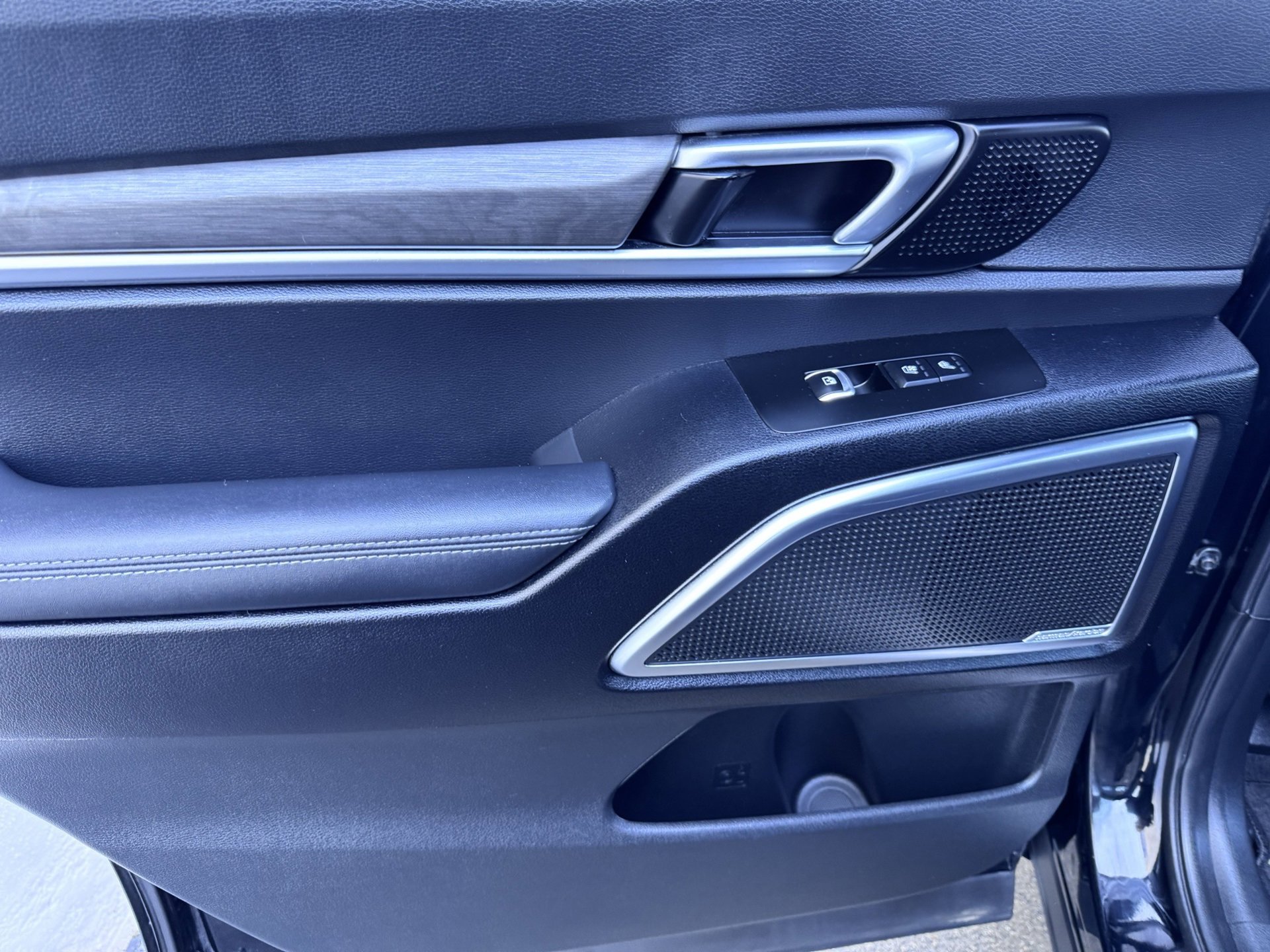 Used 2023 Kia Telluride SX X-Line image 20