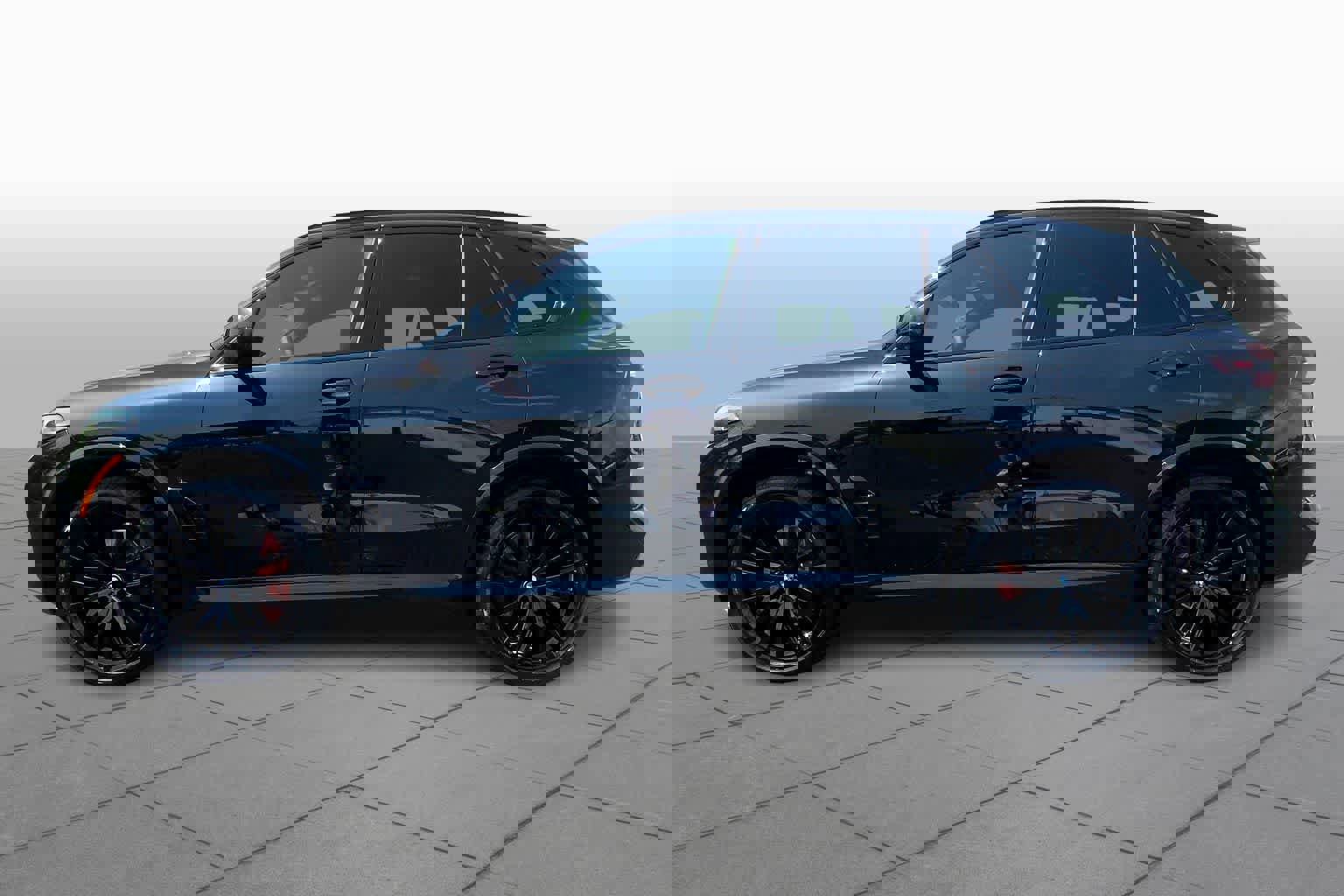 New 2026 BMW X5 sDrive40i w/ M Sport Package RWD image 13