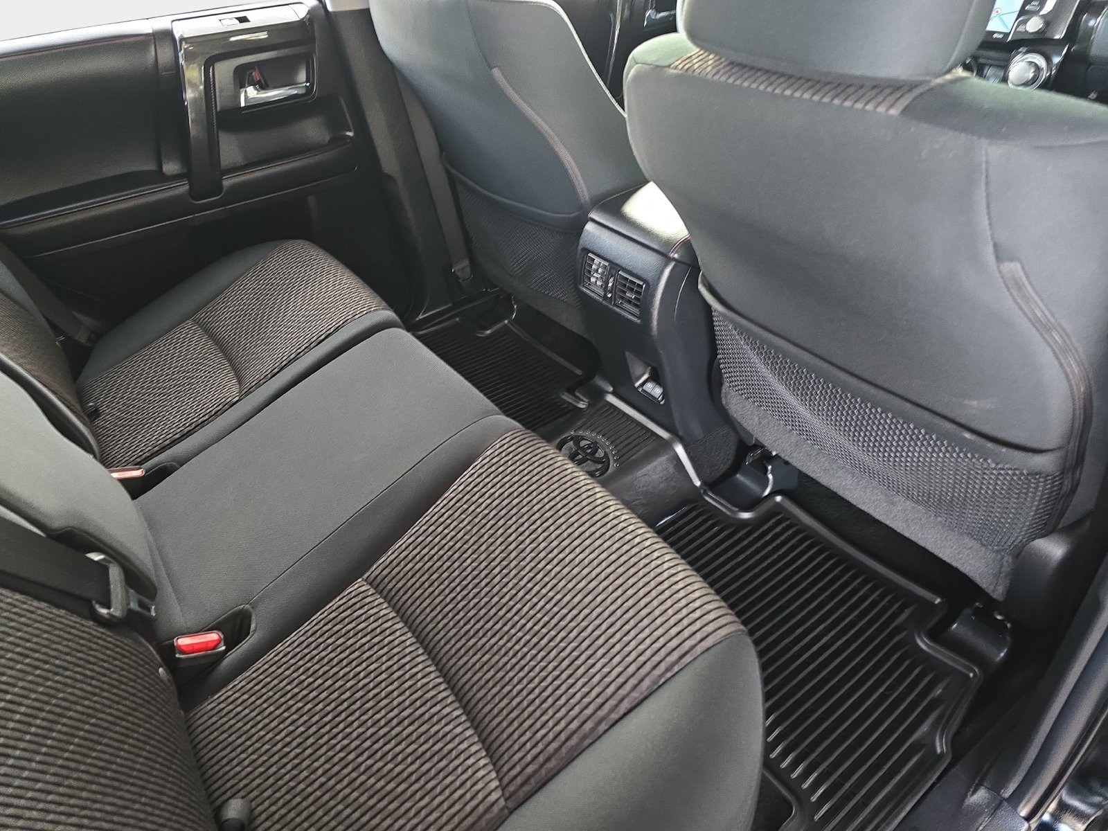 Used 2023 Toyota 4Runner TRD Off-Road AWD/4WD image 13