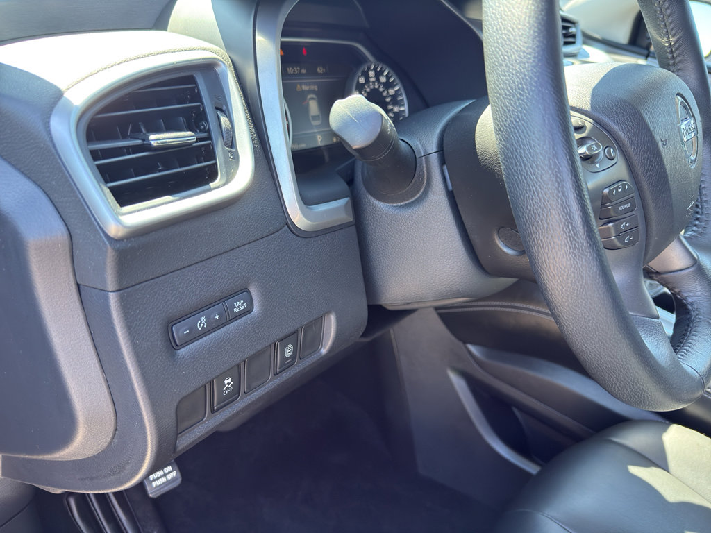 Used 2022 Nissan Murano SV w/ SV Midnight Edition Package AWD/4WD image 14