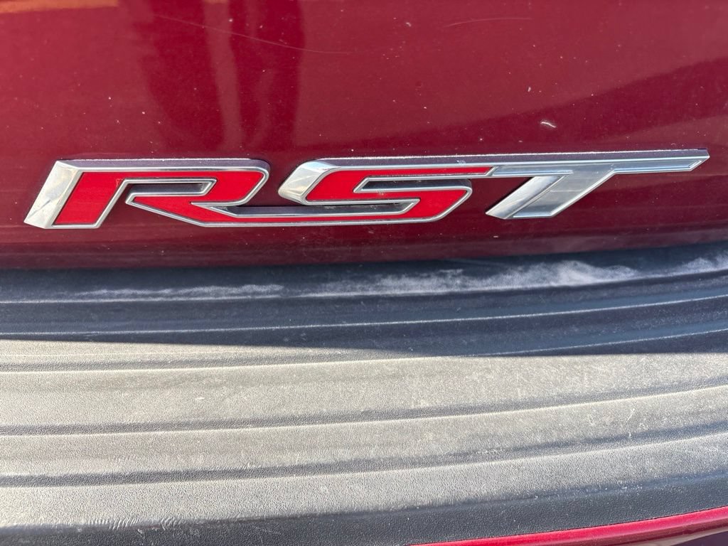 Used 2023 Chevrolet Suburban RST AWD/4WD image 12