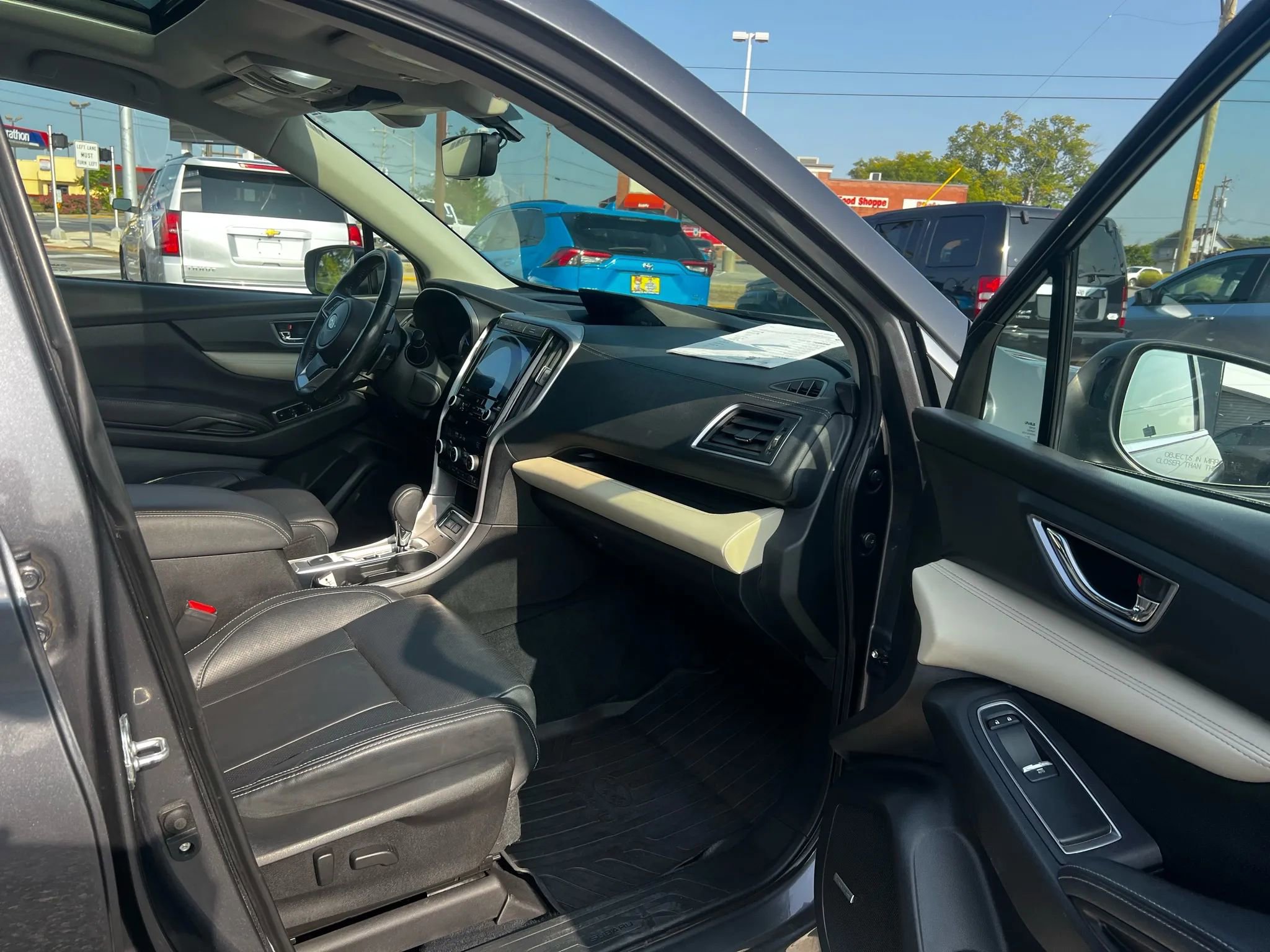Used 2021 Subaru Ascent Limited w/ Technology Package image 18