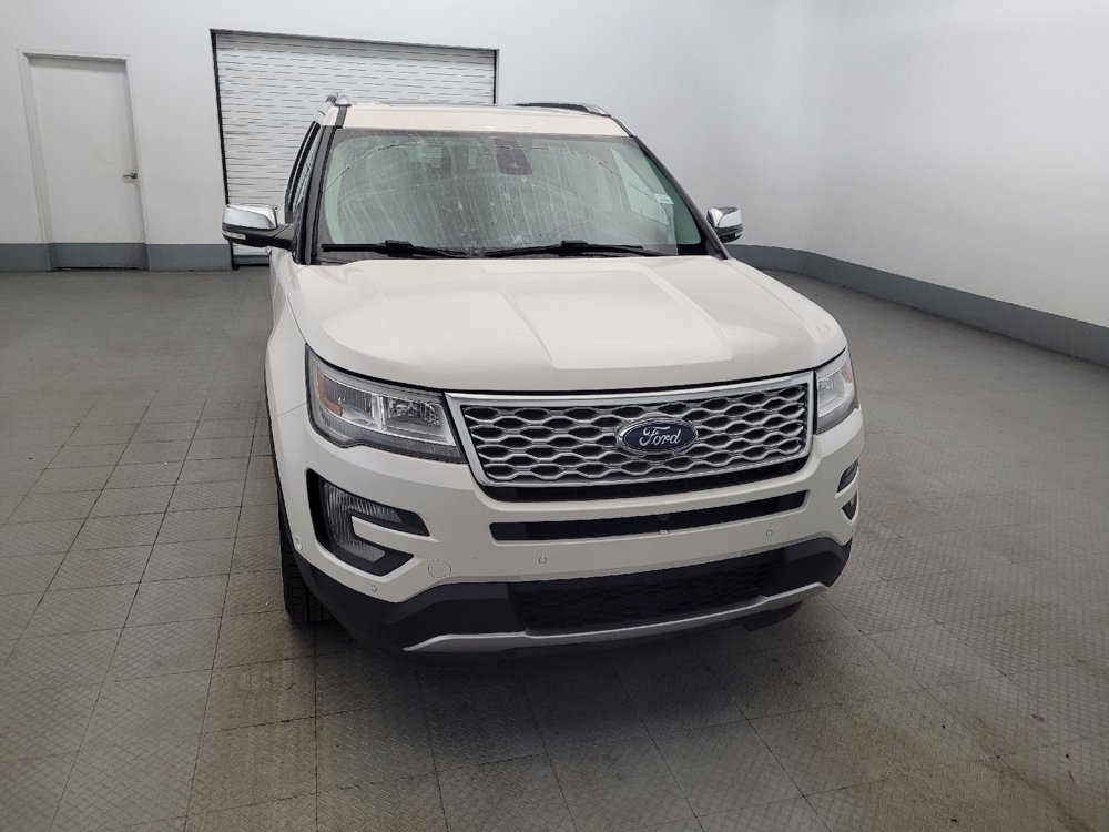 Used 2017 Ford Explorer Platinum AWD/4WD image 14