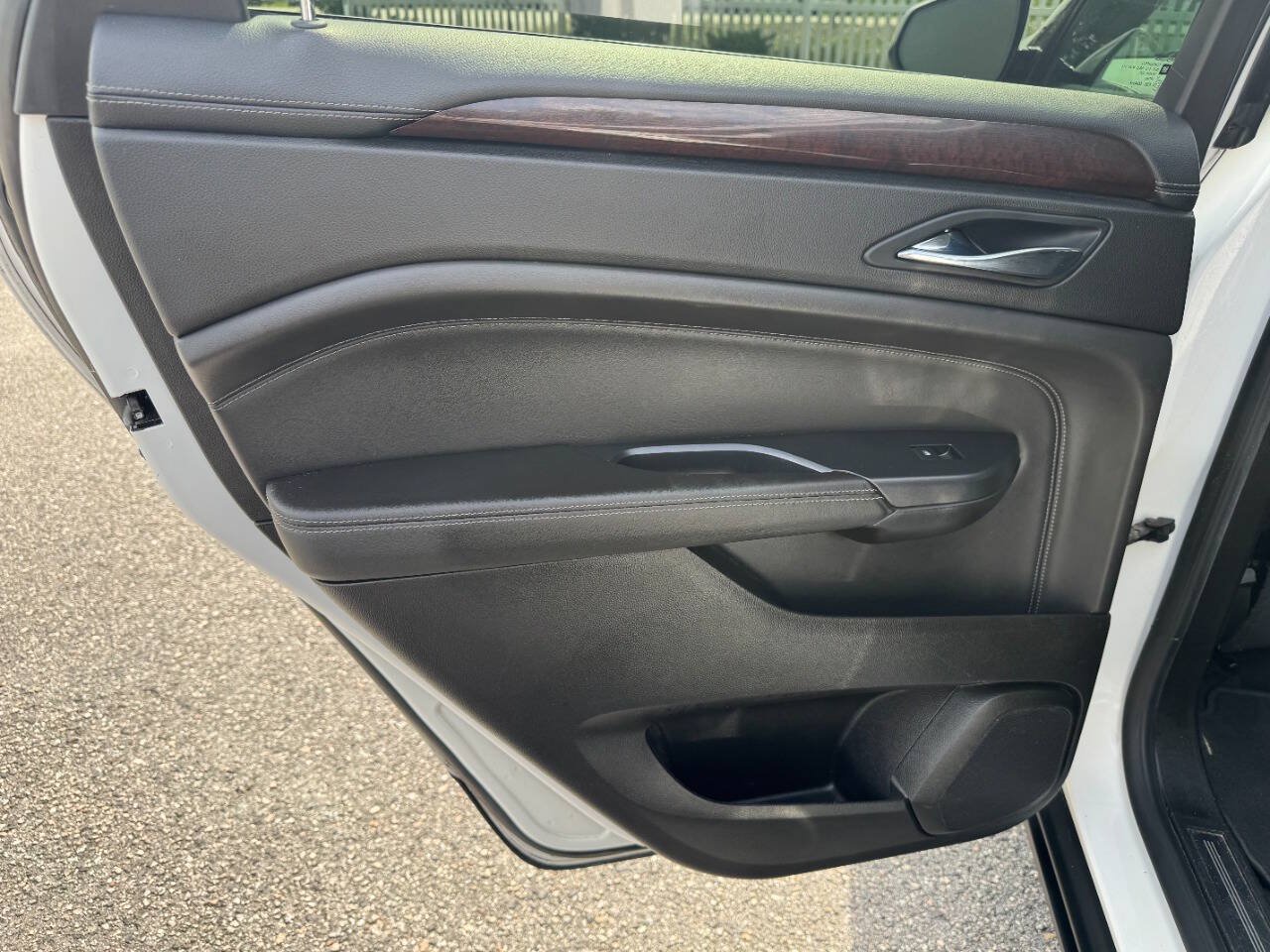 Used 2013 Cadillac SRX Luxury FWD image 41