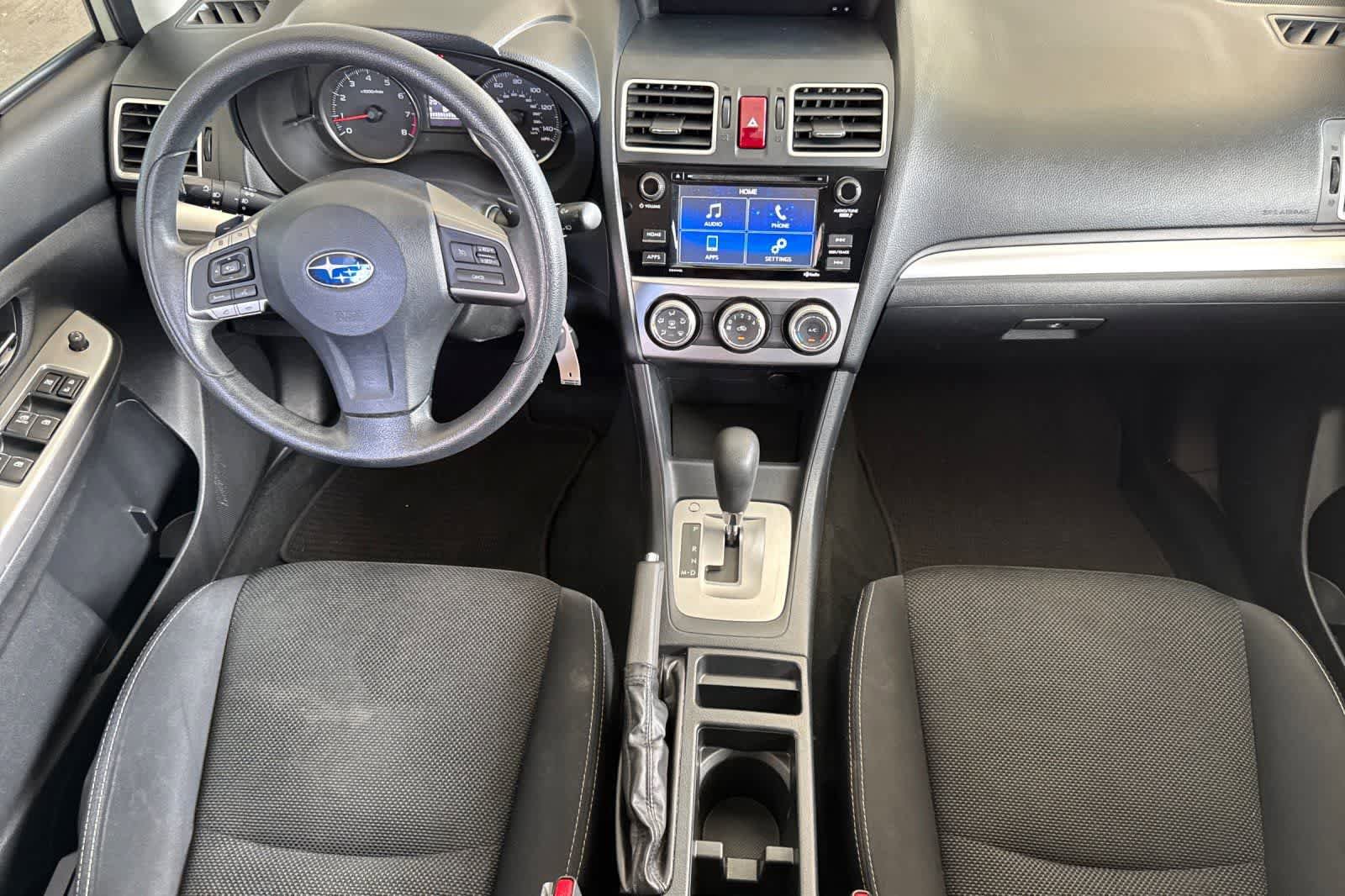 Used 2015 Subaru Crosstrek 2.0i Premium AWD/4WD image 3