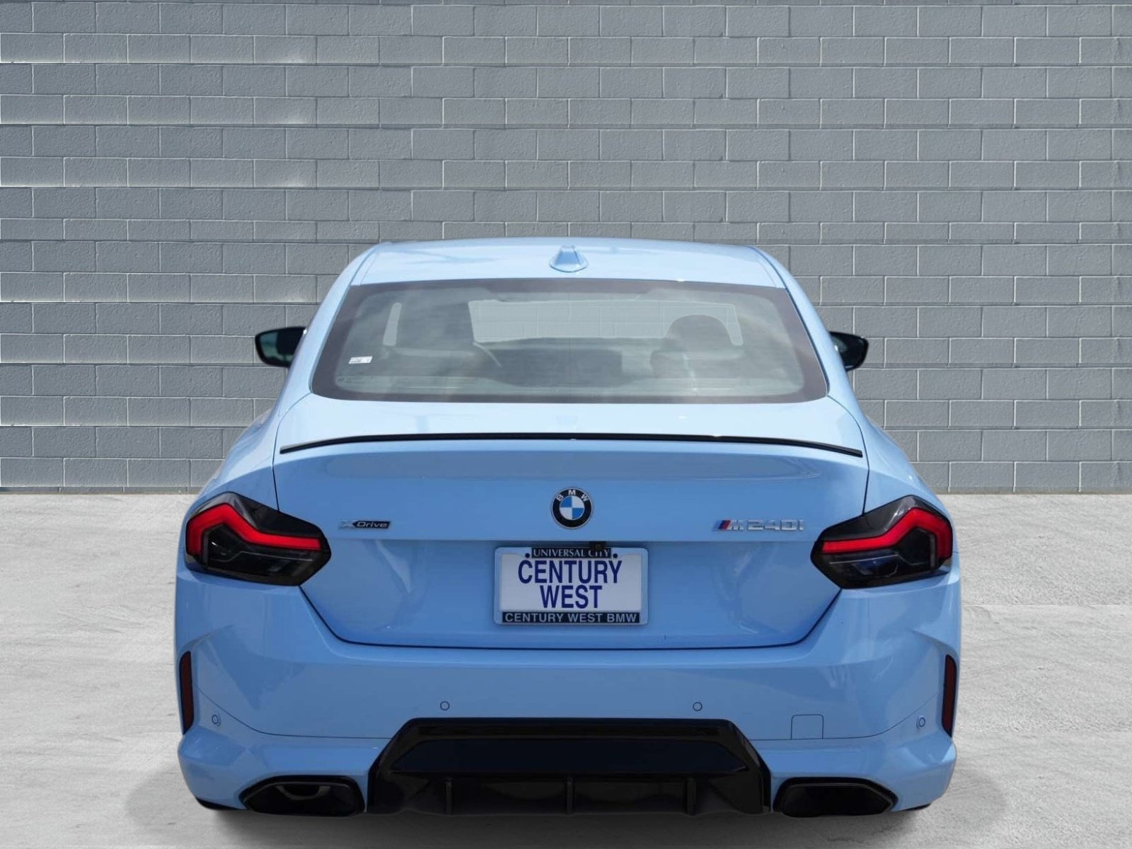 Used 2025 BMW M240i xDrive Coupe w/ Premium Package AWD/4WD image 4