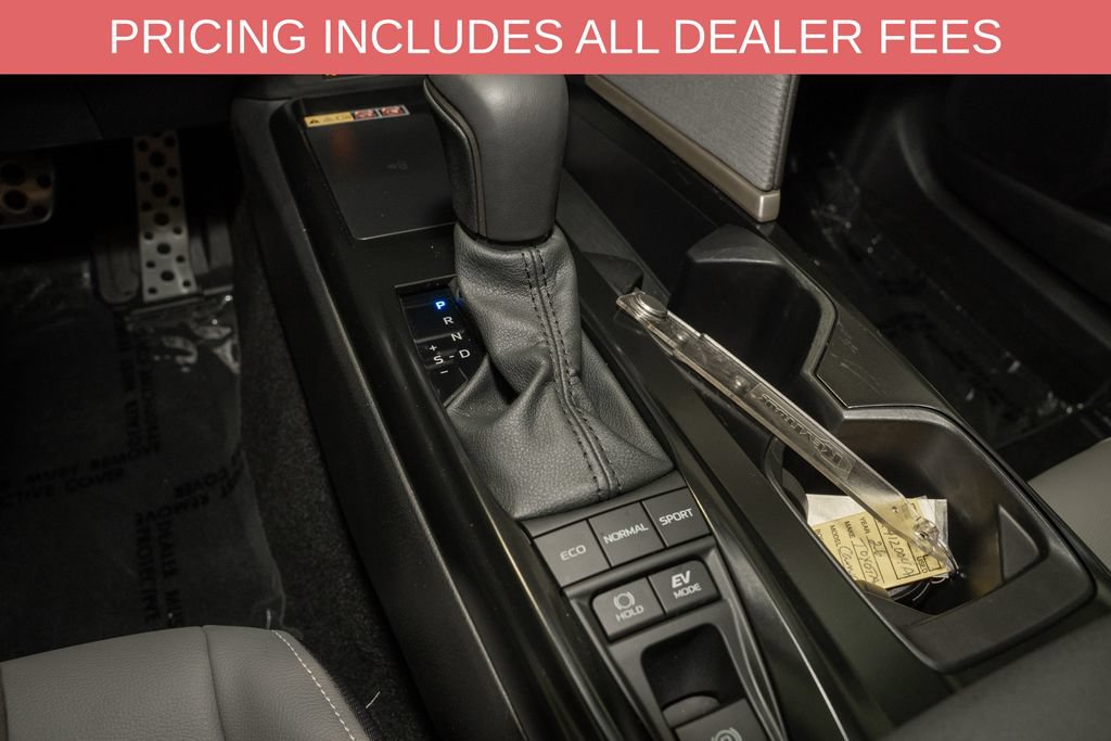 Used 2026 Toyota Camry SE w/ Convenience Package FWD image 15