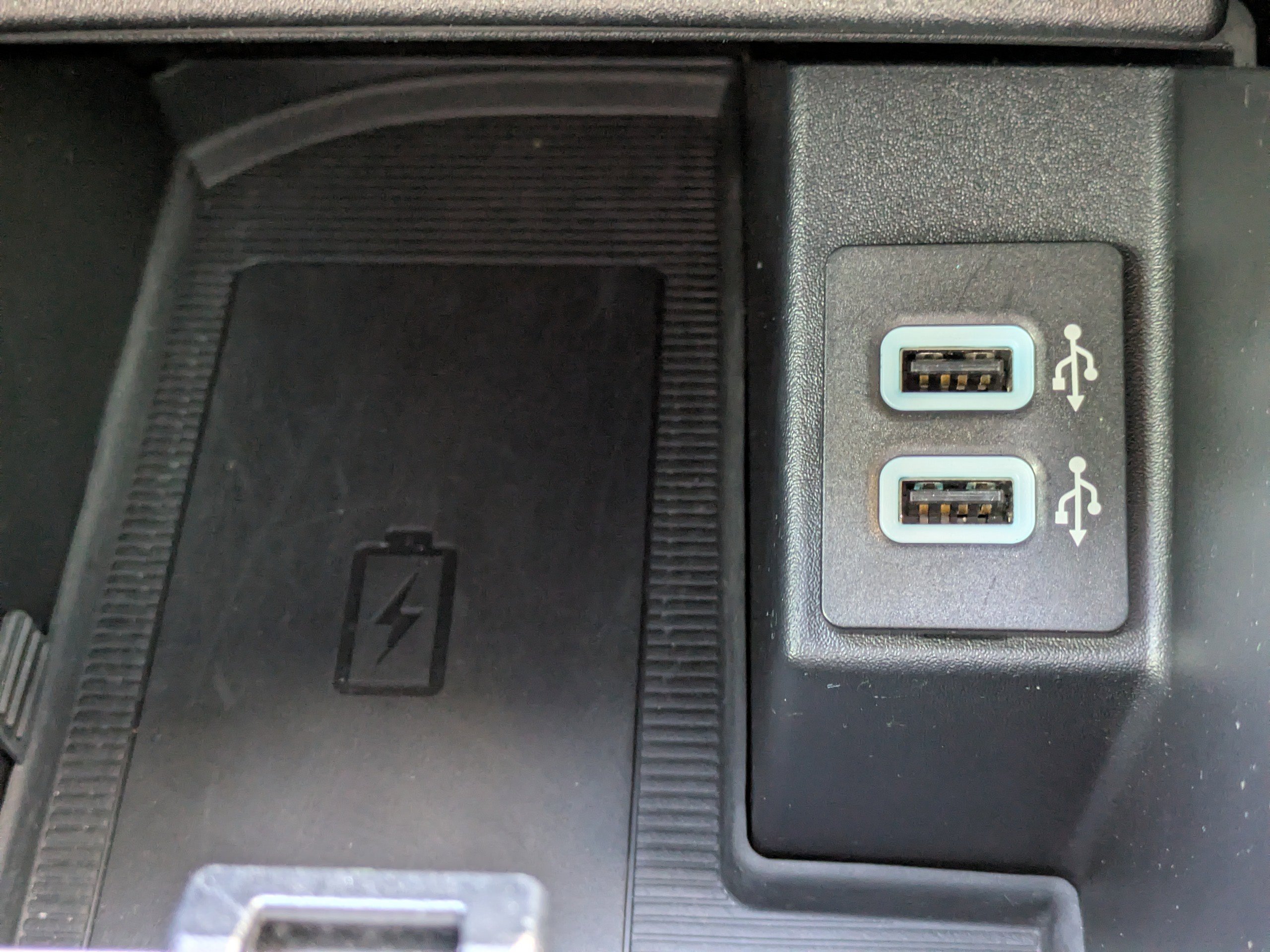 Used 2020 Ford Edge ST-Line image 27