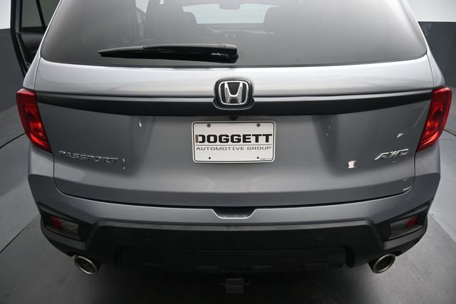 Used 2023 Honda Passport EX-L image 12