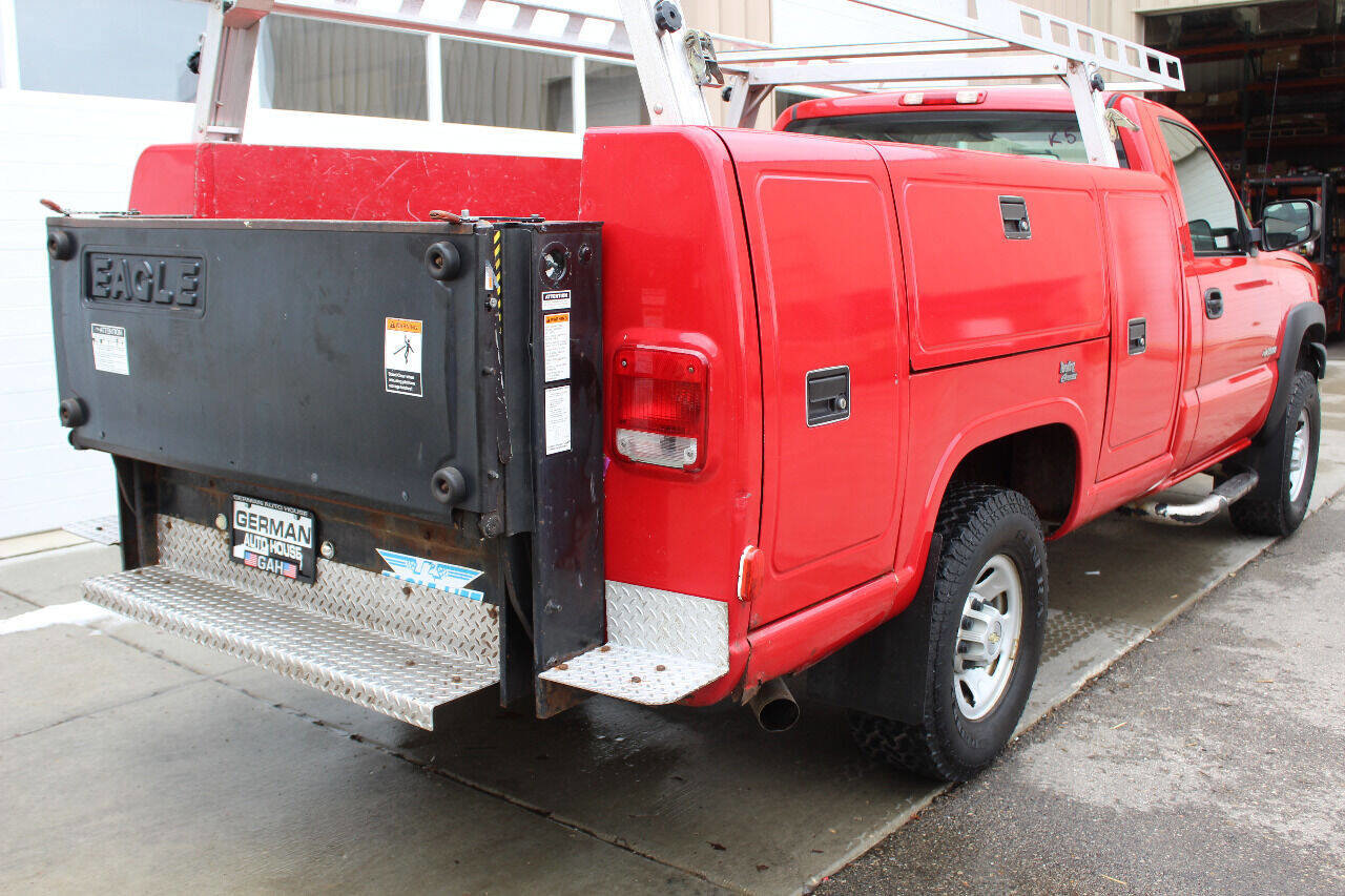 Used 2005 Chevrolet Silverado 3500 4x4 Regular Cab image 6