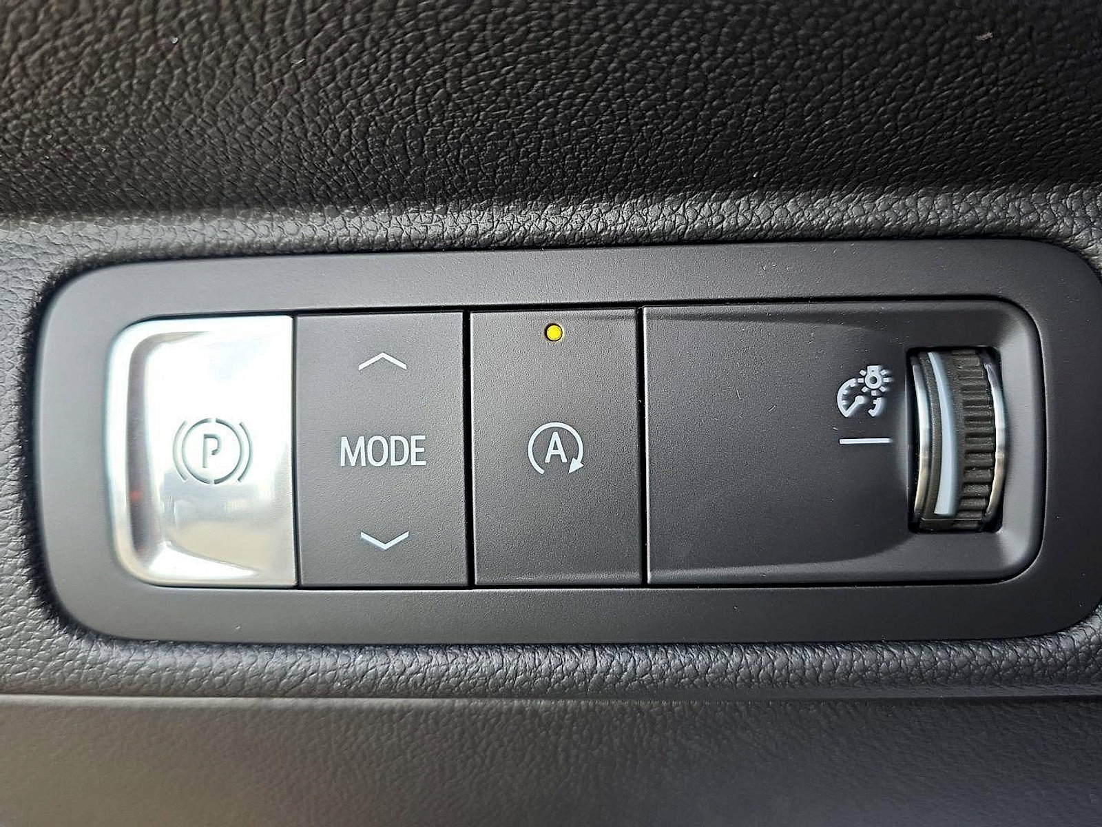 New 2026 Chevrolet Traverse RS w/ LPO, Floor Liner Package FWD image 30