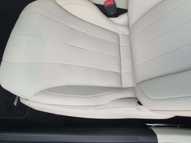 New 2027 Mercedes-Benz CLE 450 4MATIC Cabriolet image 4