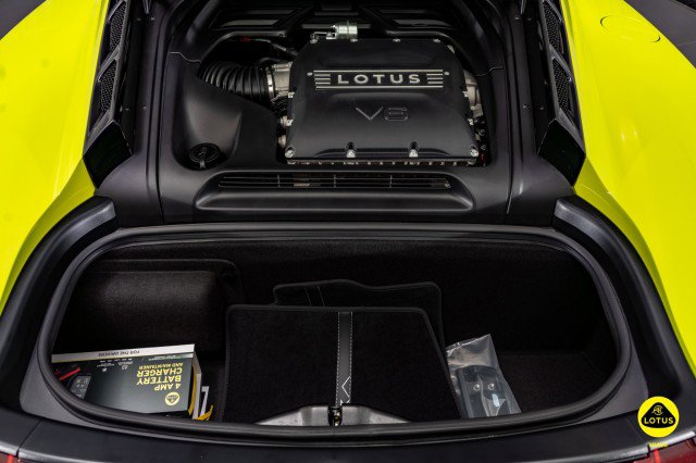 New 2025 Lotus Emira image 15