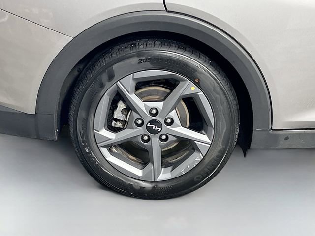 Used 2025 Kia K4 LXS image 34