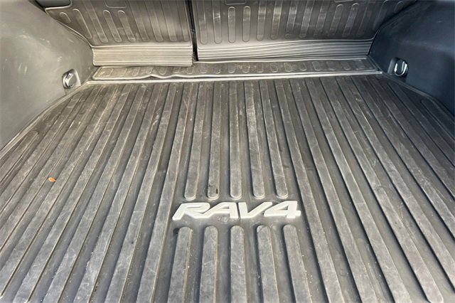 Used 2024 Toyota RAV4 XLE image 18