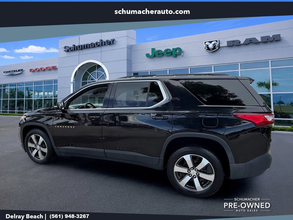 Used 2019 Chevrolet Traverse LT w/ LT Premium Package AWD/4WD image 5