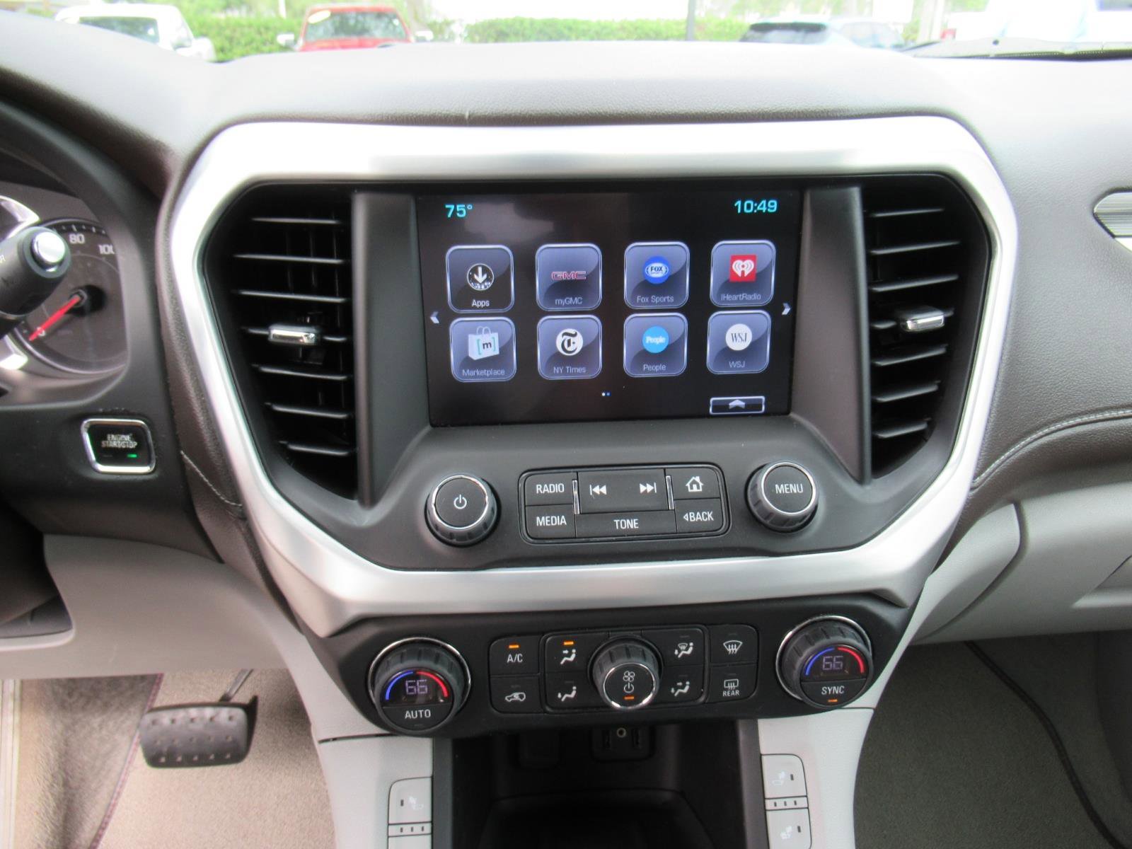 Used 2018 GMC Acadia SLT image 24
