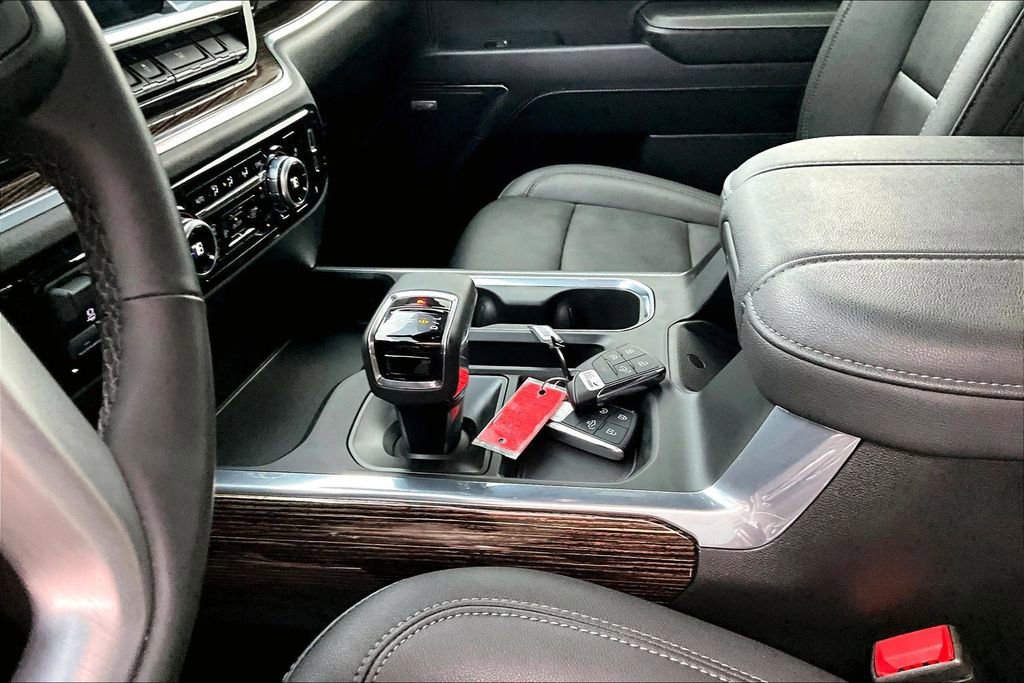Used 2024 GMC Sierra 1500 Elevation w/ Elevation Premium Package image 18