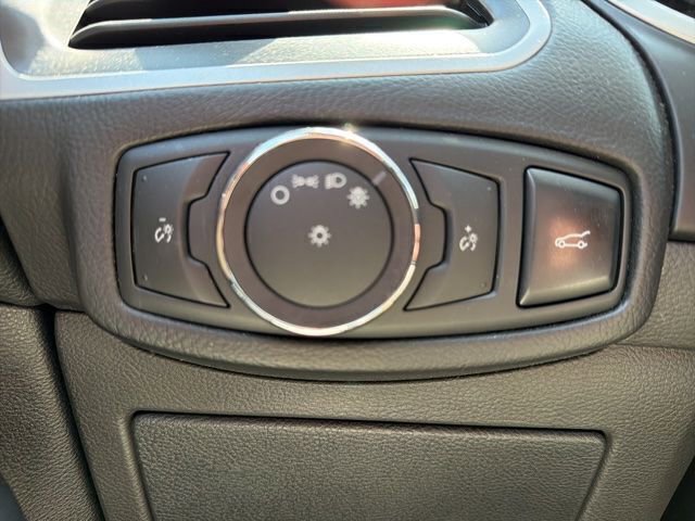 Used 2018 Ford Edge SEL w/ Equipment Group 201A image 16