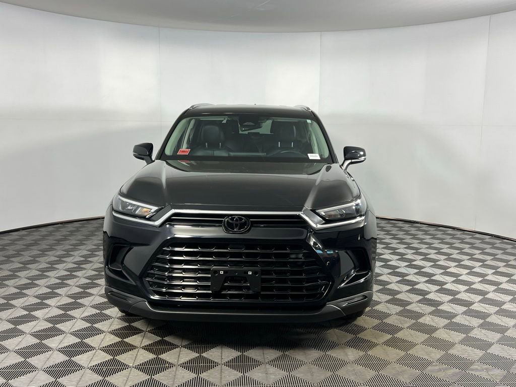 Used 2025 Toyota Grand Highlander AWD image 13