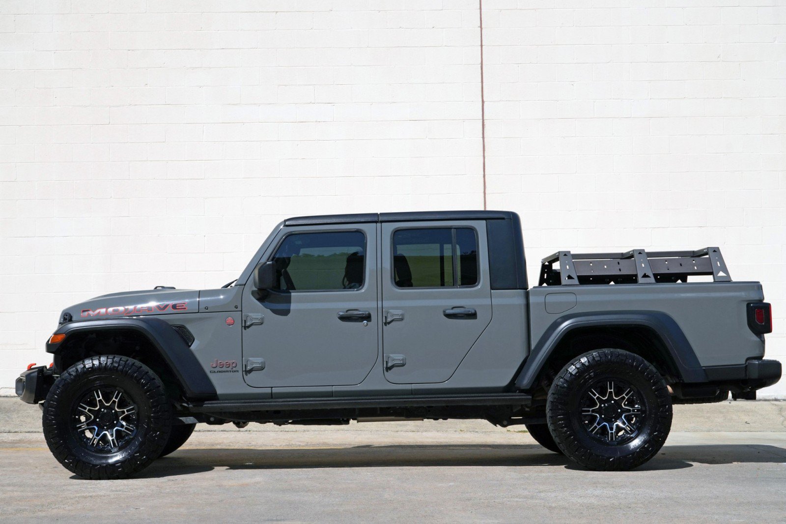 Used 2021 Jeep Gladiator Mojave AWD/4WD image 8