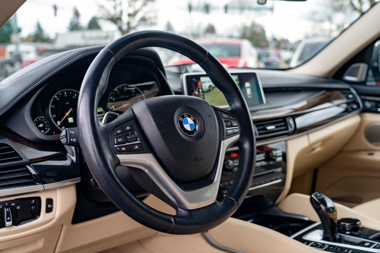 Used 2015 BMW X6 xDrive50i AWD/4WD image 15