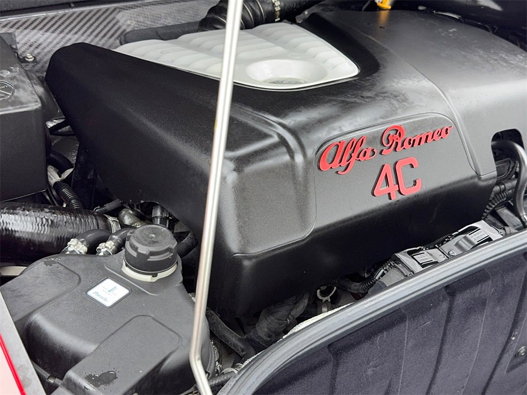 Used 2018 Alfa Romeo 4C Spider image 43