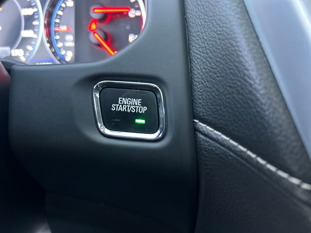 Used 2023 GMC Acadia SLT w/ Technology Package image 25