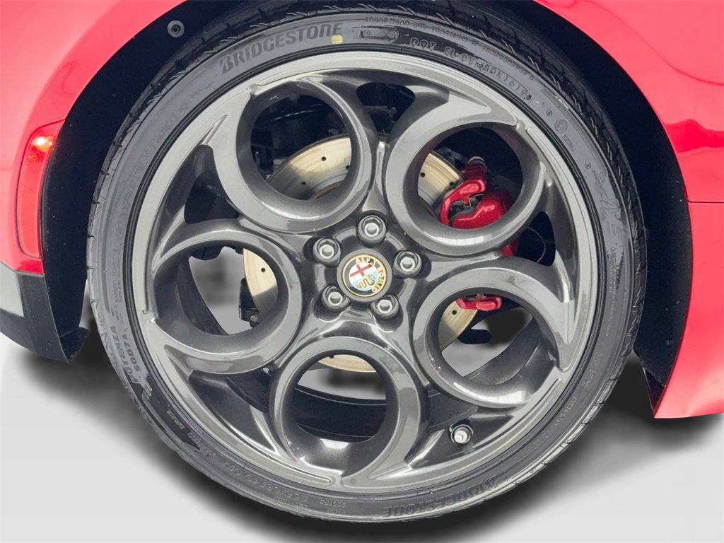 Used 2018 Alfa Romeo 4C Spider image 34