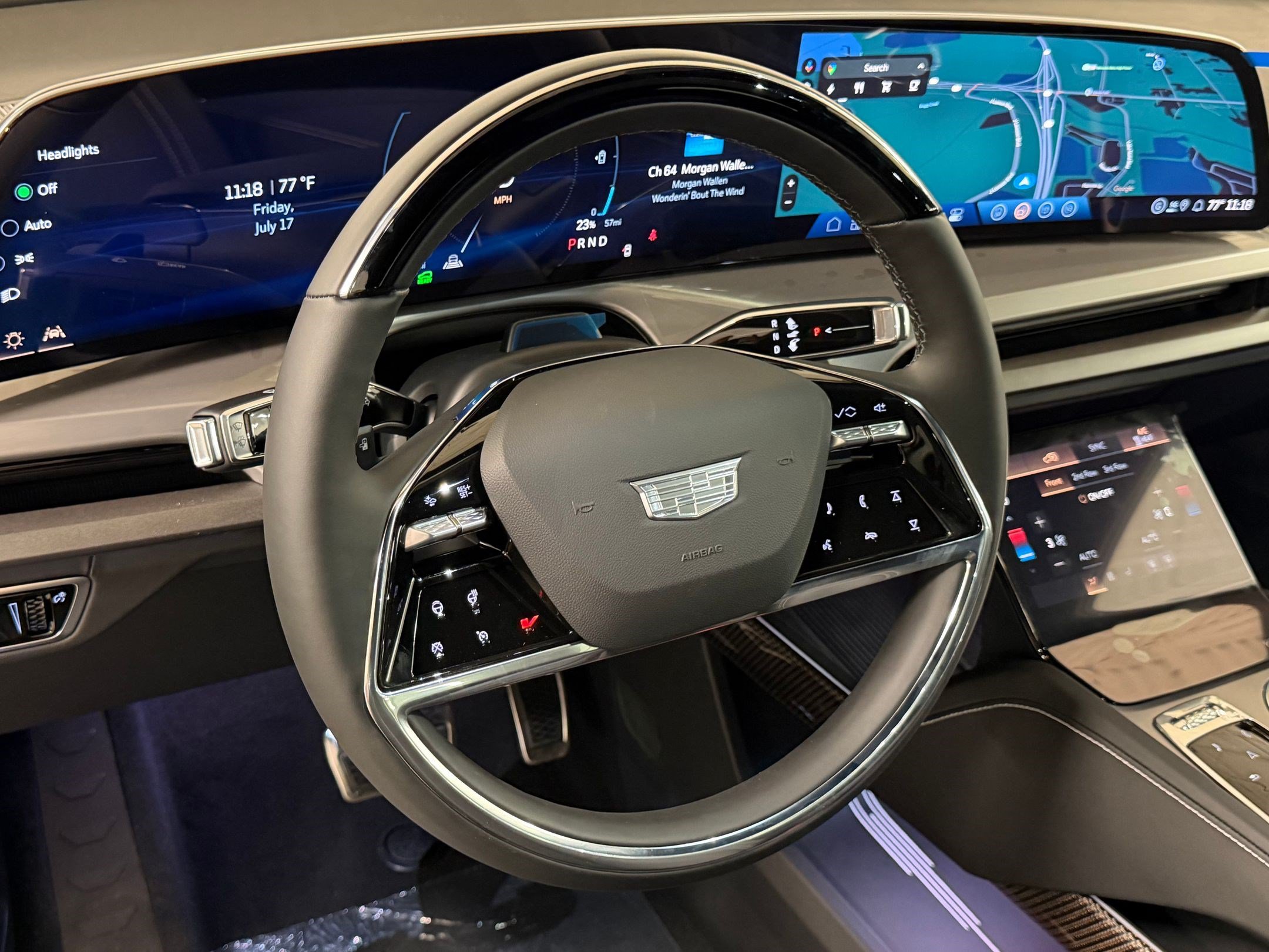 New 2027 Cadillac Vistiq Luxury AWD/4WD image 10